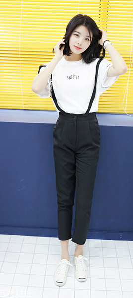 字母t恤怎么搭好看 3招不顯胖穿搭 字母t恤怎么搭好看 3招不顯胖穿搭