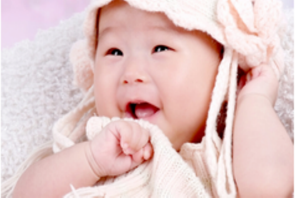 寶寶手指脫皮是怎么回事 寶寶手指脫皮是怎么回事