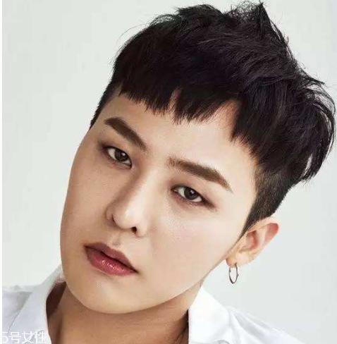 權(quán)志龍眉毛怎么化 權(quán)志龍眉毛畫(huà)法教程