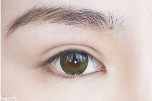 圓眼睛怎么畫眼妝 圓眼眼妝教程 圓眼睛怎么畫眼妝 圓眼眼妝教程