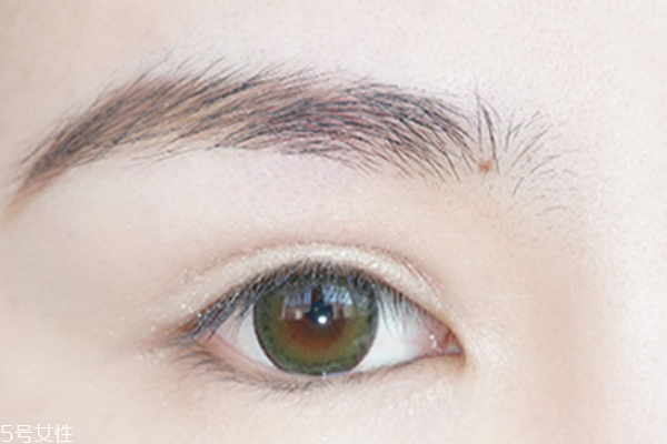 圓眼睛怎么畫眼妝 圓眼眼妝教程 圓眼睛怎么畫眼妝 圓眼眼妝教程