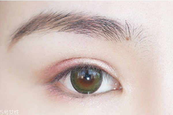 圓眼睛怎么畫眼妝 圓眼眼妝教程 圓眼睛怎么畫眼妝 圓眼眼妝教程
