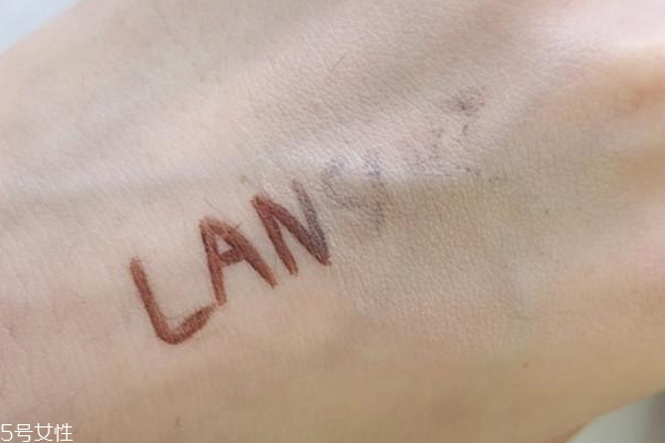 蘭瑟bb霜有保質(zhì)期嗎 蘭瑟bb霜評(píng)測 蘭瑟bb霜有保質(zhì)期嗎 蘭瑟bb霜評(píng)測