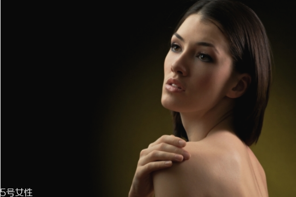 初學(xué)者怎樣畫(huà)眉毛 初學(xué)者畫(huà)眉毛的技巧 初學(xué)者怎樣畫(huà)眉毛 初學(xué)者畫(huà)眉毛的技巧