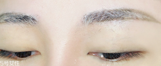 初學(xué)者怎樣畫(huà)眉毛 初學(xué)者畫(huà)眉毛的技巧 初學(xué)者怎樣畫(huà)眉毛 初學(xué)者畫(huà)眉毛的技巧