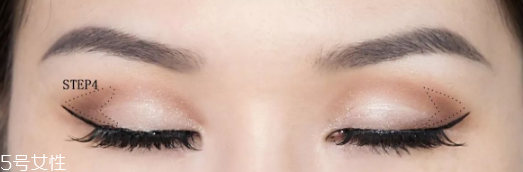 赫本妝容畫(huà)法 教你如何畫(huà)赫本妝 赫本妝容畫(huà)法 教你如何畫(huà)赫本妝