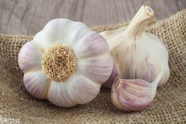 大蒜美容功效與作用 5大隱藏美容功效 大蒜美容功效與作用 5大隱藏美容功效