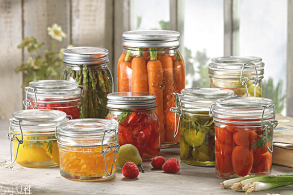 麥粒腫怎么治療好得快 麥粒腫的原因 麥粒腫怎么治療好得快 麥粒腫的原因