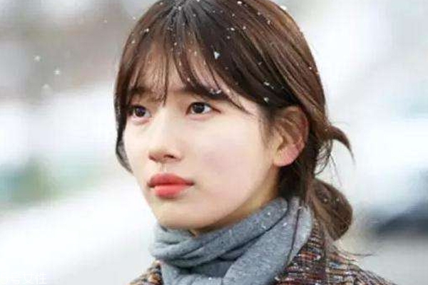 敏感肌熬夜該怎么護(hù)膚 3招拯救晚睡人 敏感肌熬夜該怎么護(hù)膚 3招拯救晚睡人