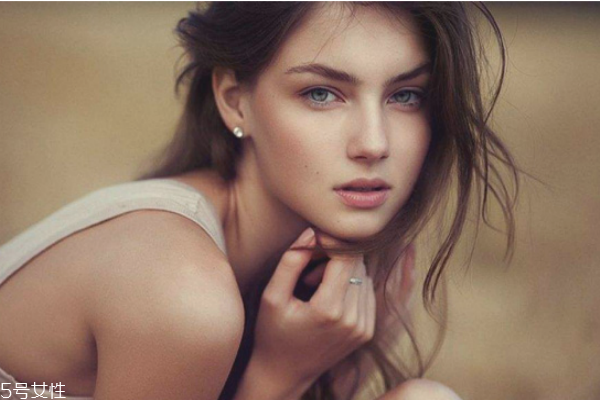 麥粒腫怎么治療好得快 麥粒腫的原因 麥粒腫怎么治療好得快 麥粒腫的原因