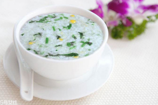 胃不好的人經(jīng)常喝粥能養(yǎng)胃 民間偏方秘方大全 胃不好的人經(jīng)常喝粥能養(yǎng)胃 民間偏方秘方大全