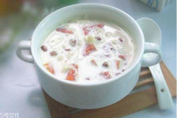 胃不好的人經(jīng)常喝粥能養(yǎng)胃 民間偏方秘方大全 胃不好的人經(jīng)常喝粥能養(yǎng)胃 民間偏方秘方大全