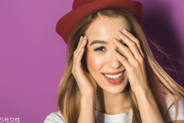 睫毛增長液的危害 怎么樣才能使睫毛變長 睫毛增長液的危害 怎么樣才能使睫毛變長