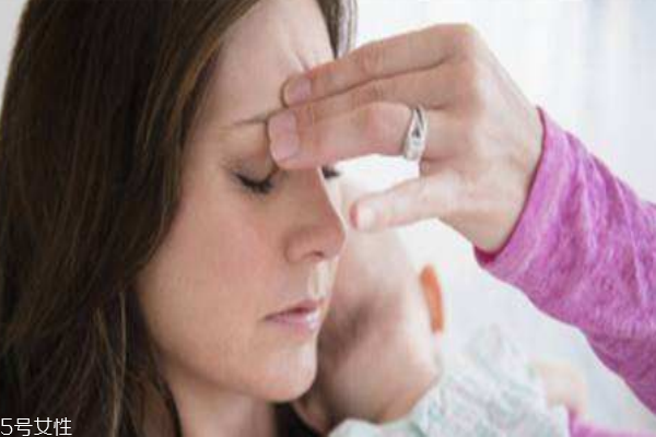 產(chǎn)后抑郁癥有什么表現(xiàn) 測(cè)試一下 產(chǎn)后抑郁癥有什么表現(xiàn) 測(cè)試一下