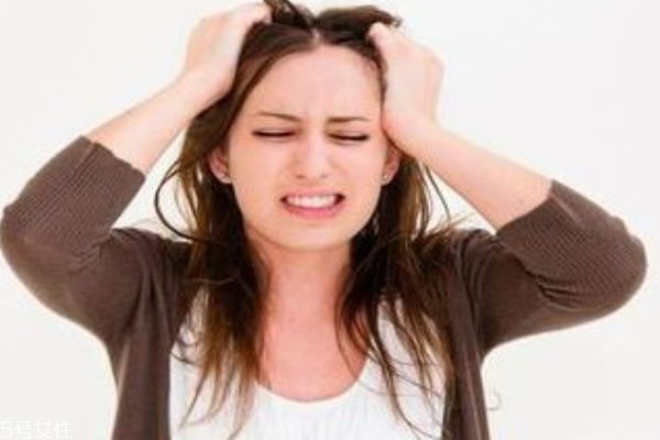 產(chǎn)后脫發(fā)怎么辦 心情是關(guān)鍵