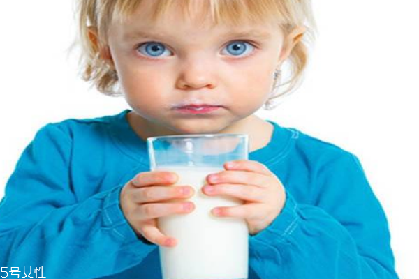 乳糖不耐受癥狀 不能喝牛奶了嗎 乳糖不耐受癥狀 不能喝牛奶了嗎