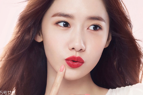 悅詩風(fēng)吟口紅保質(zhì)期 和其他口紅一樣 悅詩風(fēng)吟口紅保質(zhì)期 和其他口紅一樣