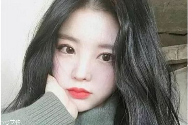 2018秋冬口紅顏色 適合秋冬的大牌口紅 2018秋冬口紅顏色 適合秋冬的大牌口紅