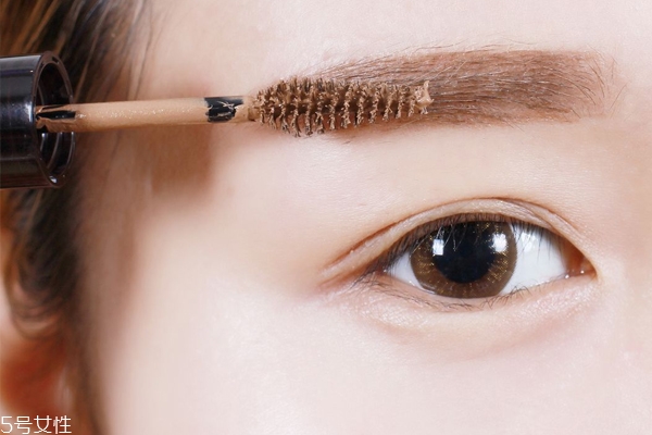 染眉膏有什么用 最大優(yōu)點(diǎn)是顯瘦 染眉膏有什么用 最大優(yōu)點(diǎn)是顯瘦