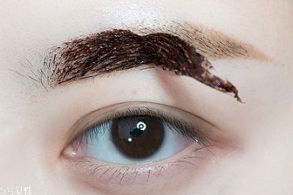 染眉膏怎么使用效果好 染眉膏達(dá)人級(jí)用法 染眉膏怎么使用效果好 染眉膏達(dá)人級(jí)用法