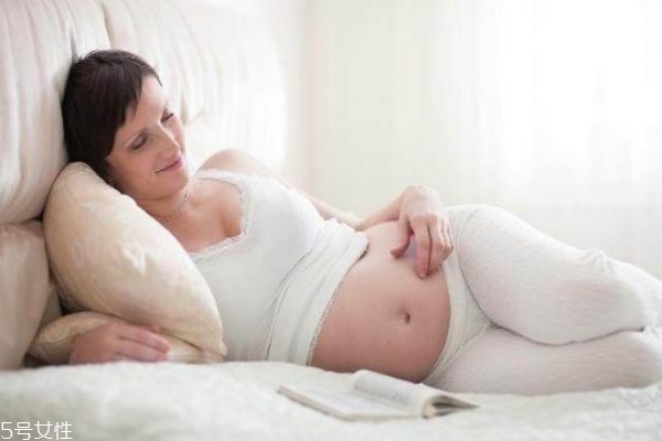 為什么會(huì)長(zhǎng)妊娠紋 去妊娠紋最好最快的辦法 為什么會(huì)長(zhǎng)妊娠紋 去妊娠紋最好最快的辦法