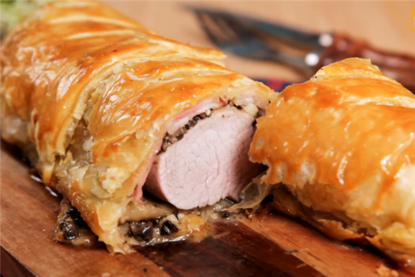 威靈頓豬排的做法 比威靈頓牛排更好吃 威靈頓豬排的做法 比威靈頓牛排更好吃