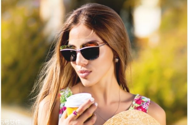 如何保濕臉部 懶人護(hù)膚方法 如何保濕臉部 懶人護(hù)膚方法