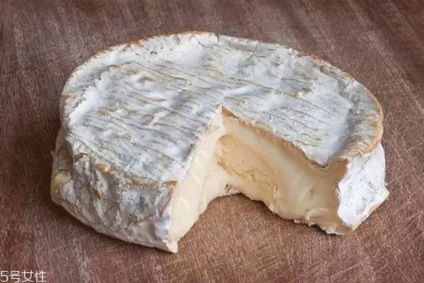 白霉奶酪怎么吃 白霉奶酪能直接生吃嗎 白霉奶酪怎么吃 白霉奶酪能直接生吃嗎