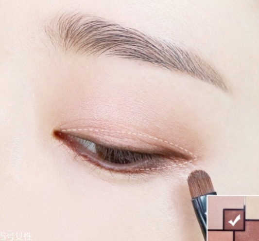 豆沙色眼妝畫法 冬季豆沙色眼妝 豆沙色眼妝畫法 冬季豆沙色眼妝