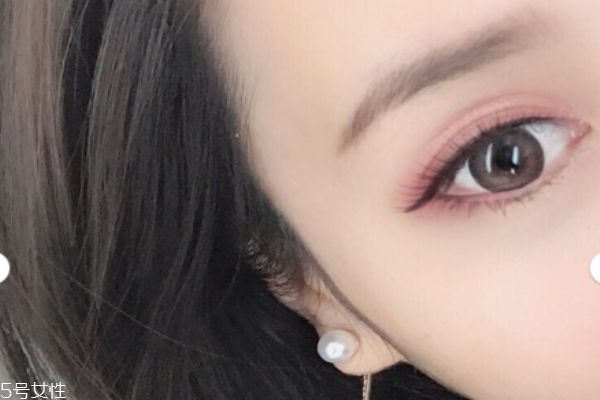 橘朵四色眼影好用嗎 橘朵四色眼影畫(huà)法