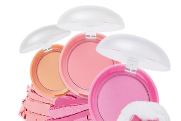 怎么畫(huà)腮紅更漂亮 angelababy打腮紅的技巧