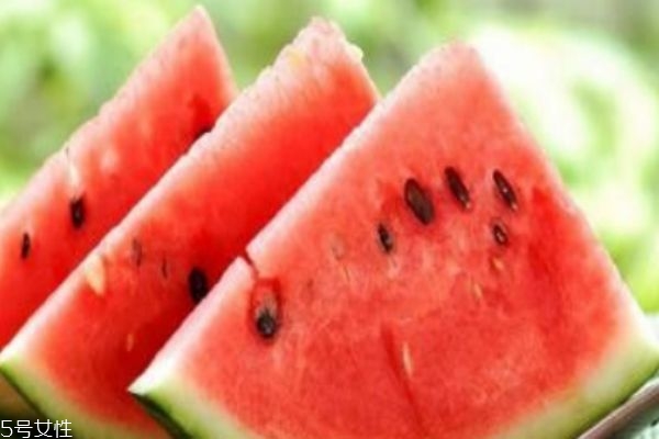 孕婦濕氣重吃什么 減少鹽分攝入 孕婦濕氣重吃什么 減少鹽分攝入