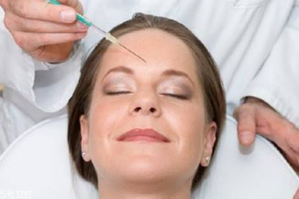 除皺的方法很多，你適合哪一種