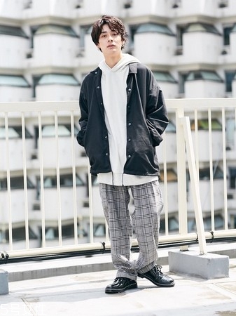 男士格紋褲子怎么搭配 男士格紋褲秋冬日系搭配 男士格紋褲子怎么搭配 男士格紋褲秋冬日系搭配