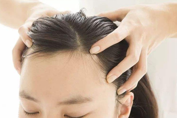 按摩頭皮頭發(fā)長得快嗎 兩到三天按摩一次 按摩頭皮頭發(fā)長得快嗎 兩到三天按摩一次