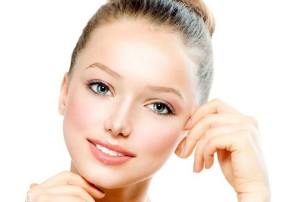 蛇皮膚用什么洗澡好 讓你跟蛇皮紋說(shuō)再見(jiàn) 蛇皮膚用什么洗澡好 讓你跟蛇皮紋說(shuō)再見(jiàn)