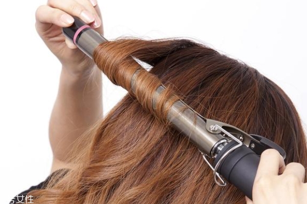 卷發(fā)棒哪種形狀比較好 直棒和卷棒哪個(gè)好