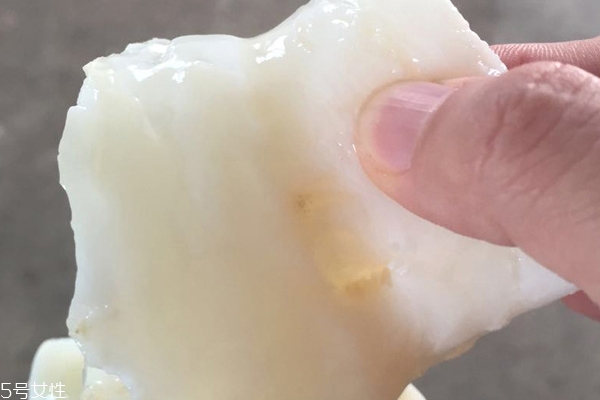 花膠聞起來(lái)會(huì)腥嗎 儲(chǔ)存越久魚(yú)腥味越淡