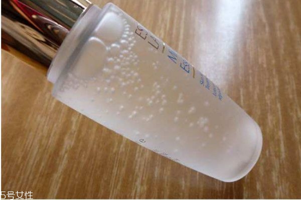 化妝水泡沫多好嗎 化妝水泡沫多是啥原因 化妝水泡沫多好嗎 化妝水泡沫多是啥原因