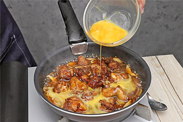 照燒雞肉飯的做法 色澤誘人滋味萬(wàn)千 照燒雞肉飯的做法 色澤誘人滋味萬(wàn)千