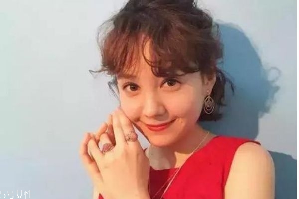 羊毛卷適合什么臉型 教你羊毛卷怎么燙 羊毛卷適合什么臉型 教你羊毛卷怎么燙