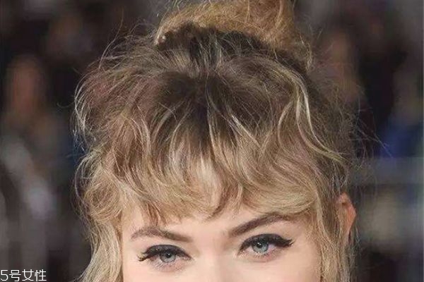 羊毛卷適合什么臉型 教你羊毛卷怎么燙 羊毛卷適合什么臉型 教你羊毛卷怎么燙
