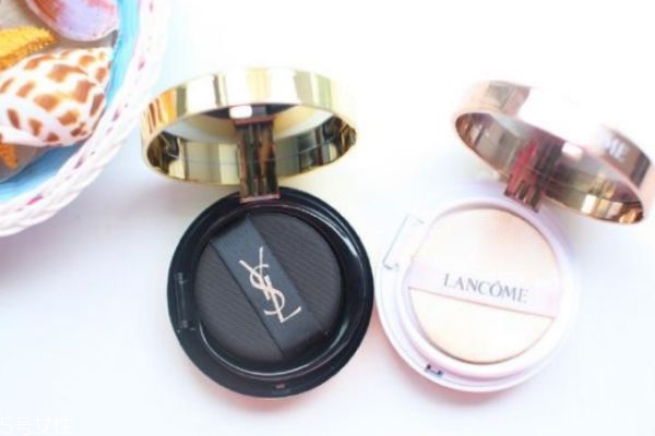 ysl墨水氣墊怎么樣 ysl墨水氣墊和蘭蔻氣墊對比 ysl墨水氣墊怎么樣 ysl墨水氣墊和蘭蔻氣墊對比