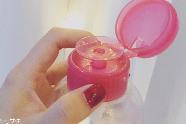 平價卸妝水推薦 3款百元卸妝水對比測評 平價卸妝水推薦 3款百元卸妝水對比測評