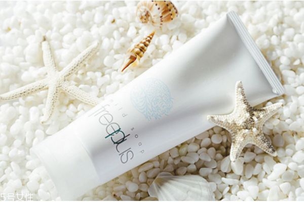 氨基酸洗面奶怎么用 都是正常操作 氨基酸洗面奶怎么用 都是正常操作