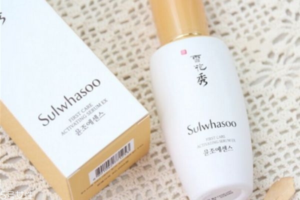 精華液的作用 精華液的正確使用順序 精華液的作用 精華液的正確使用順序