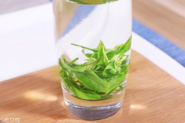 夏茶和秋茶哪個(gè)好 秋茶略顯無滋無味