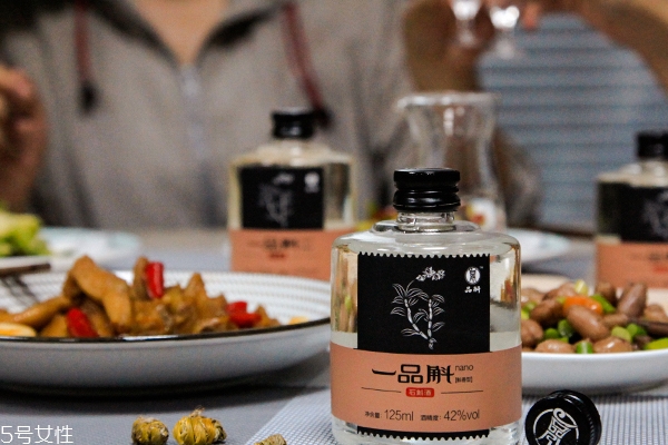 白酒度數(shù)高好還是低好 白酒度數(shù)越高越好嗎 白酒度數(shù)高好還是低好 白酒度數(shù)越高越好嗎