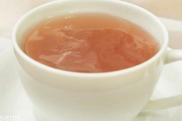 藕粉用涼水還是熱水沖 先用涼水再用開水 藕粉用涼水還是熱水沖 先用涼水再用開水