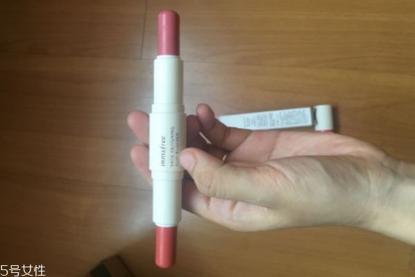 悅詩(shī)風(fēng)吟雙頭腮紅棒多少錢(qián) 悅詩(shī)風(fēng)吟雙頭腮紅棒價(jià)格 悅詩(shī)風(fēng)吟雙頭腮紅棒多少錢(qián) 悅詩(shī)風(fēng)吟雙頭腮紅棒價(jià)格